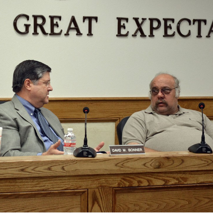 Two Dumas commissioners’ seats, mayor up for election May 7