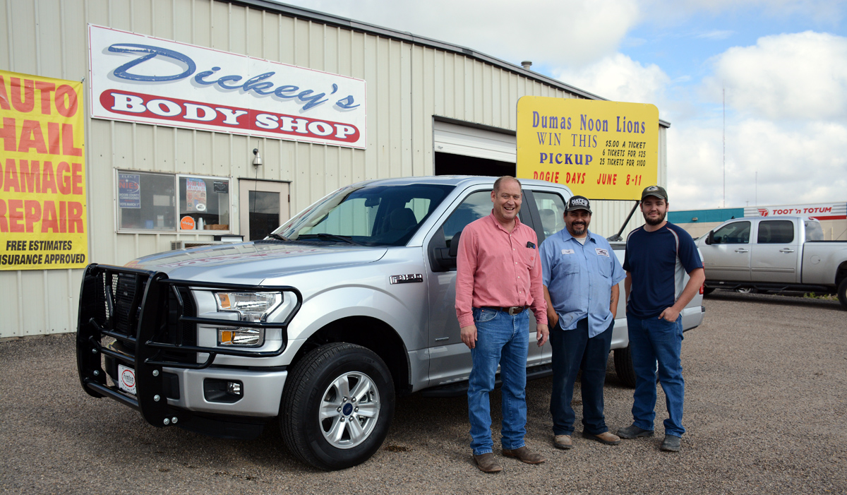 BAM! Dickey’s Body Shop donates $3K worth of add-ons to Dogie Days truck