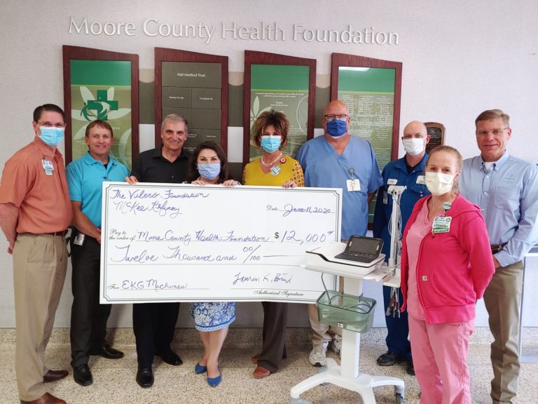 Valero McKee Refinery Awards $12K Grant to Moore County Health Foundation for EKG Machines